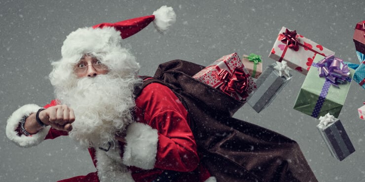 De kerstman doet inkopen op het laatste moment bij een Trusted Shops webshop