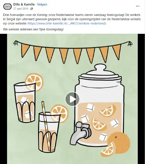 Illustratie bij Facebookbericht van Dille & Kamille over Koningsdag: glazen limonade met ijs en sinaasappel, grote drankdispenser met kraantje en oranje vlaggetjes erboven. Feestelijke Koningsdag sfeer in oranje tinten.