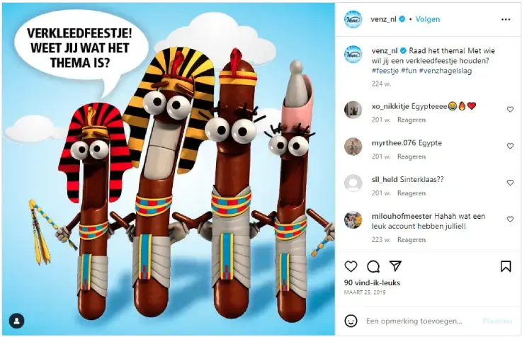 Instagram-post van het account venz_nl met vijf hagelslagjes verkleed als Egyptische figuren, met farao-hoofddeksels en grote wiebelogen tegen een blauwe luchtachtergrond. Speelse visual met tekst 'Verkleedfeestje! Weet jij wat het thema is?', passend bij humor en herfst..